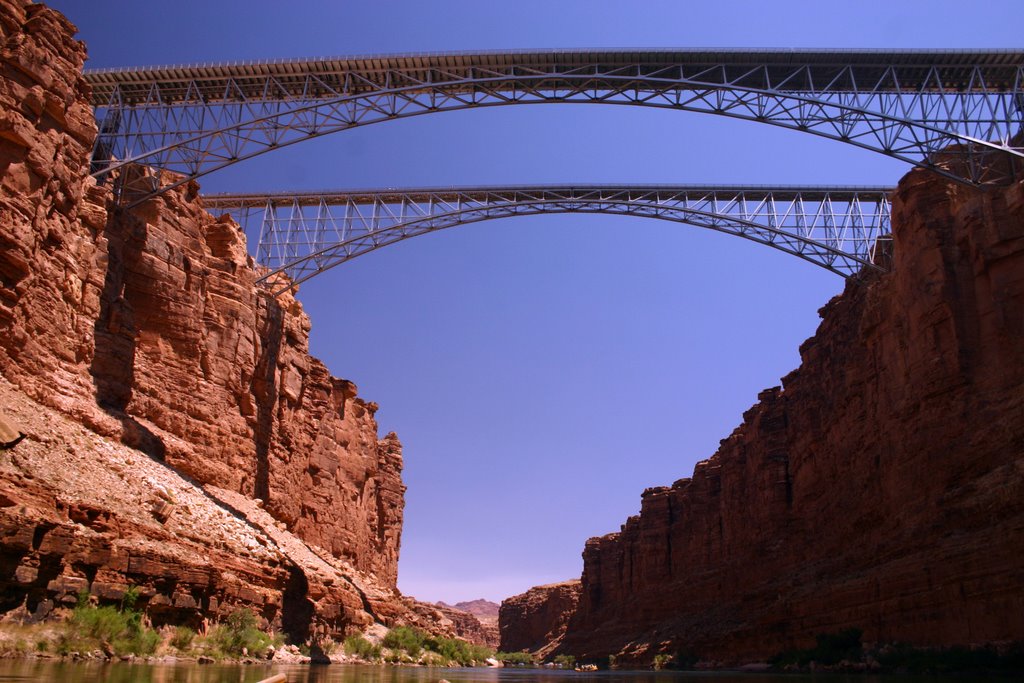 Navajo Bridge from Below by daschh