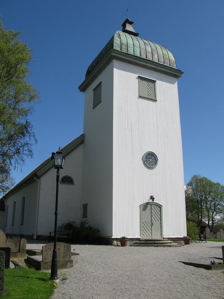 Jörlanda kyrka (church) 2012 by Biketommy