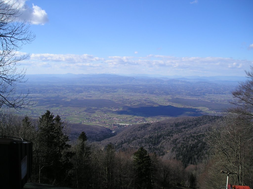 Sljeme-pogled s vrha by dgolja