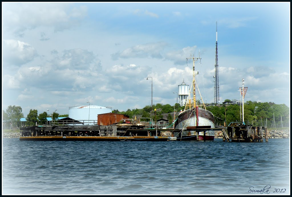 The oil port with Bryggareberget in the background by SuMaKa