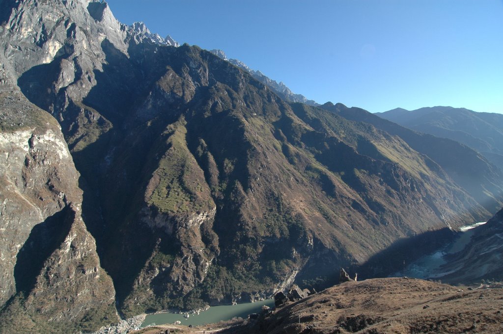 虎跳峡 / Tiger Leaping Gorge by K☆N☆Y☆