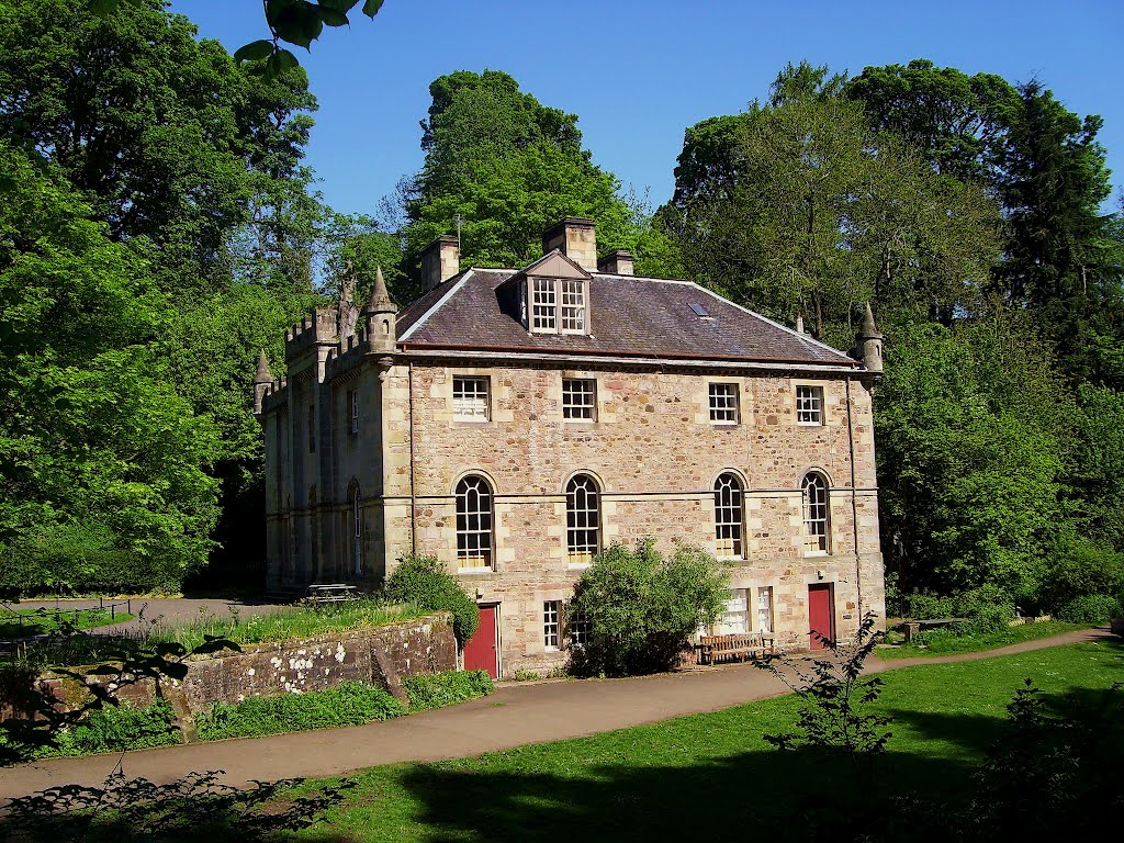 EDINBURGH : The Hermitage by Chris. H.