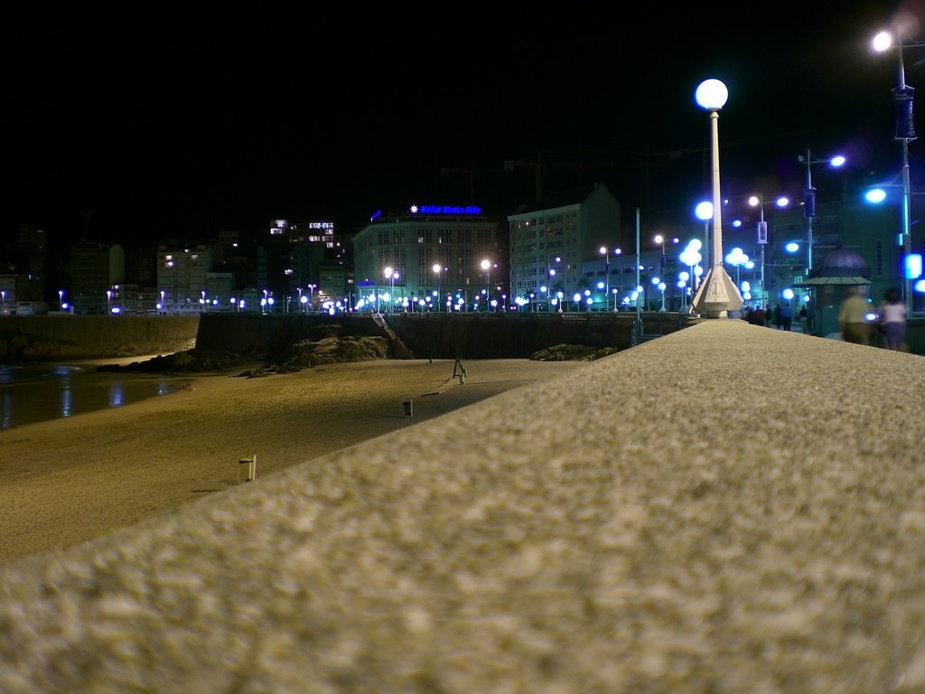 A Coruña (Playa del Orzán) by Luigi Donna