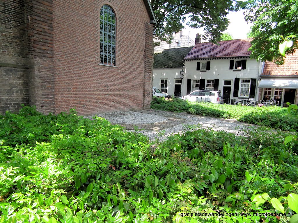 Boterkerkje / Lieve Vrouwekerk - historisch Oirschot wordt u aangeboden door de Stichting Microtoerisme Inzicht: www,microtoerisme.nl by InZicht