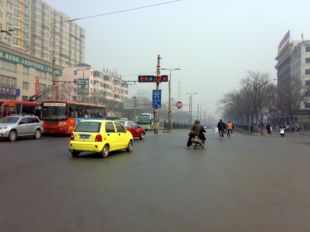 中原路与京广路交叉口 Zhongyuan Road by ivivian