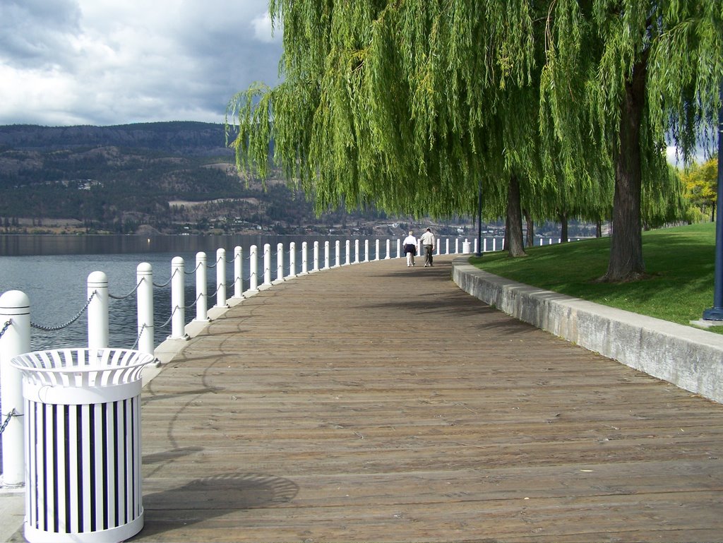 Kelowna Waterfront Park by Flow_North_Paddling