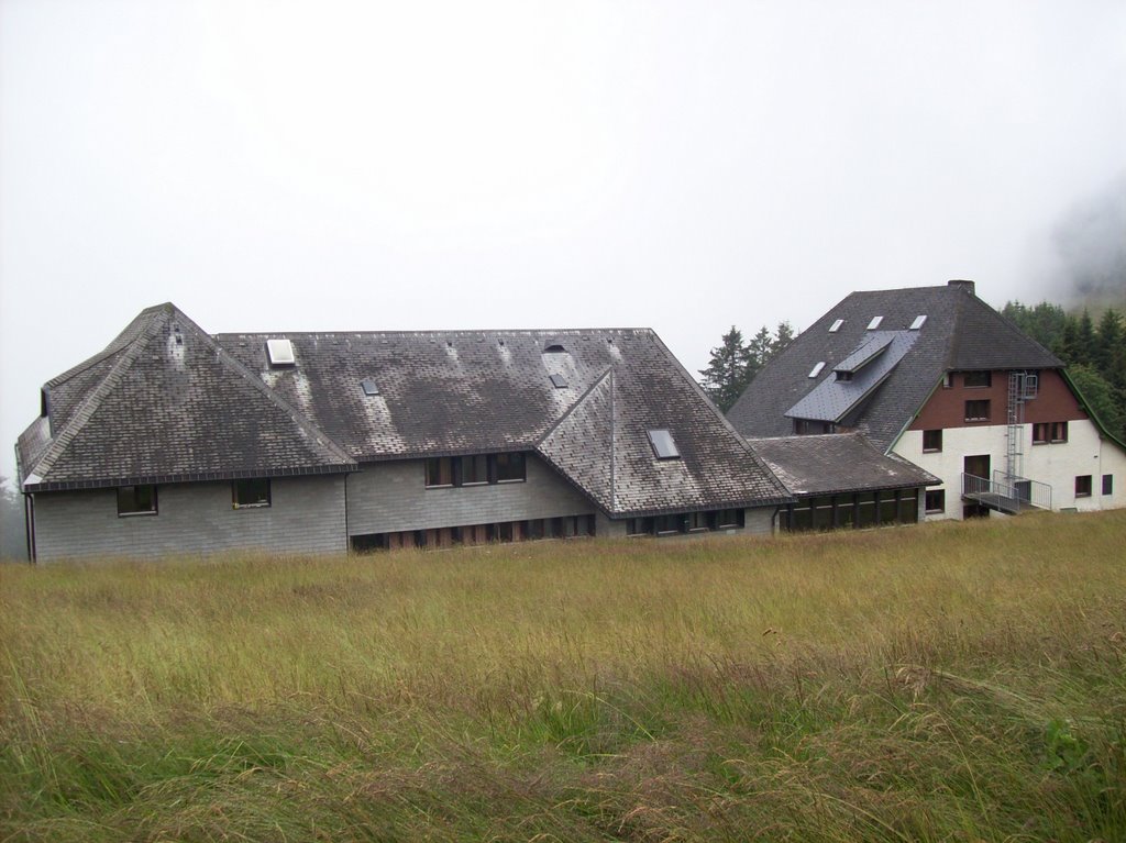 Todtnau - Jugendherberge Fleinerhaus by dertivoli