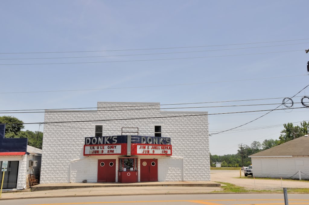 VIRGINIA: MATHEWS: old Donk's movie theater, now in rubble, having collapsed in the snowstorm on January 23, 2016 by Douglas W. Reynolds, Jr.