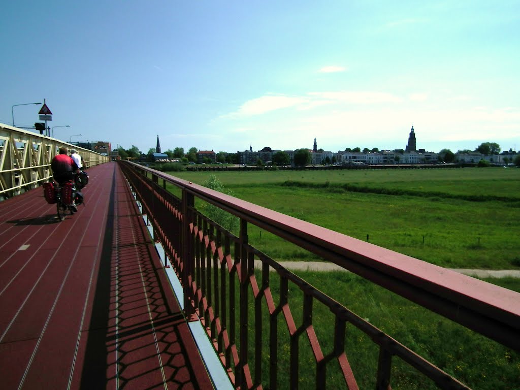 Oude IJsselbrug Zutphen by petervandegroep