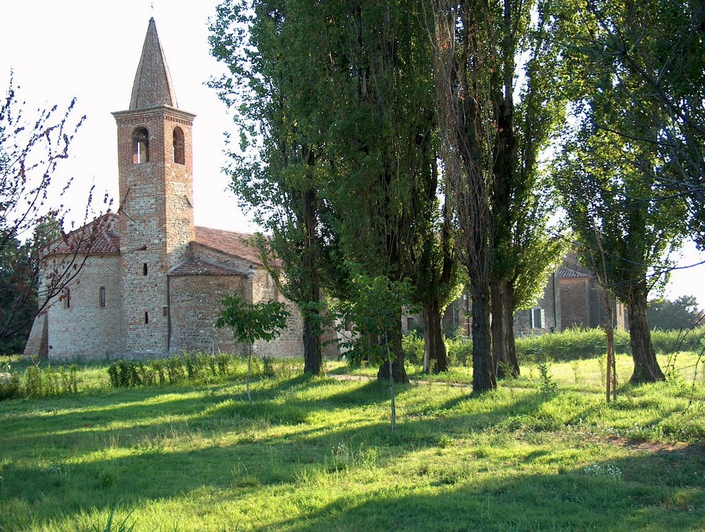 Pieve di San Giovanni Battista in Campagna - Scorcio (sec. VIII - XVIII) by lokyone