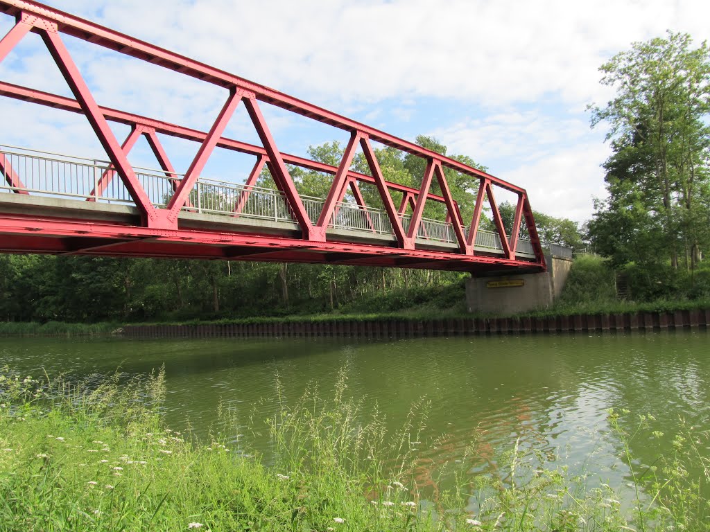 Brücke in Rodde über dem DEK by Reuam Relges