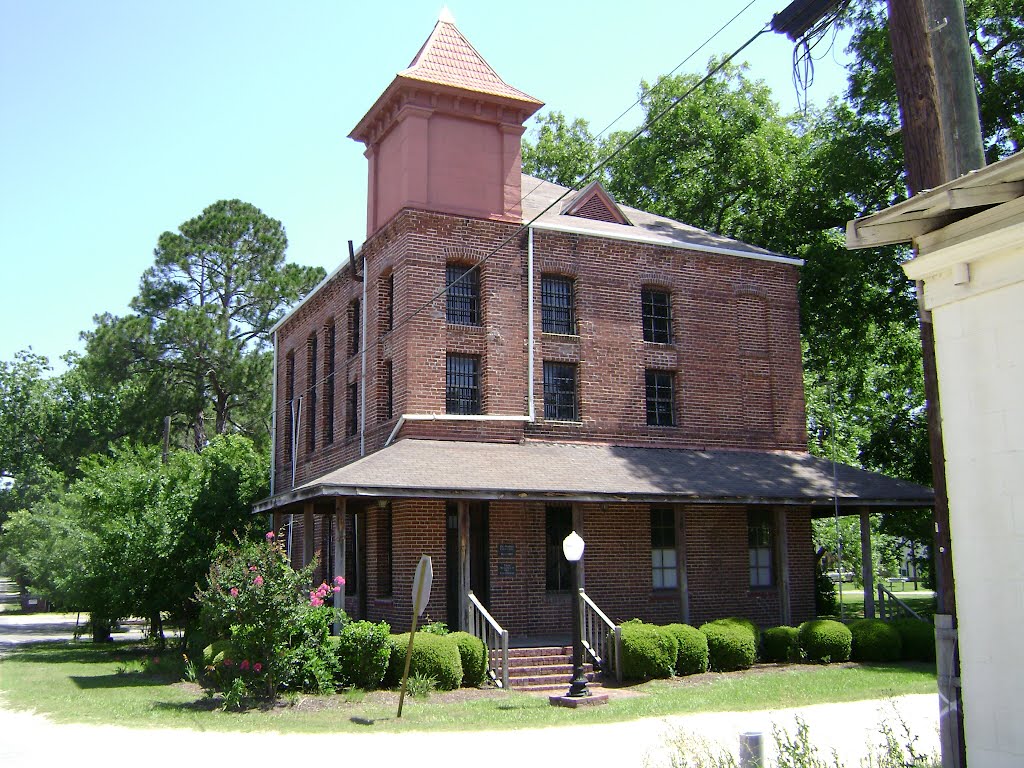 Berrien County Historic Jail by mriveraz