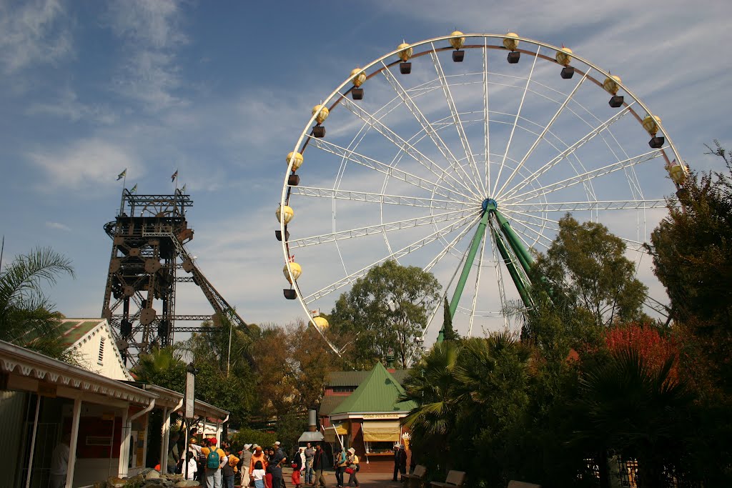 Gold Reef City, Johannesburg, South Africa, 14-05-2006 by pjrinkel