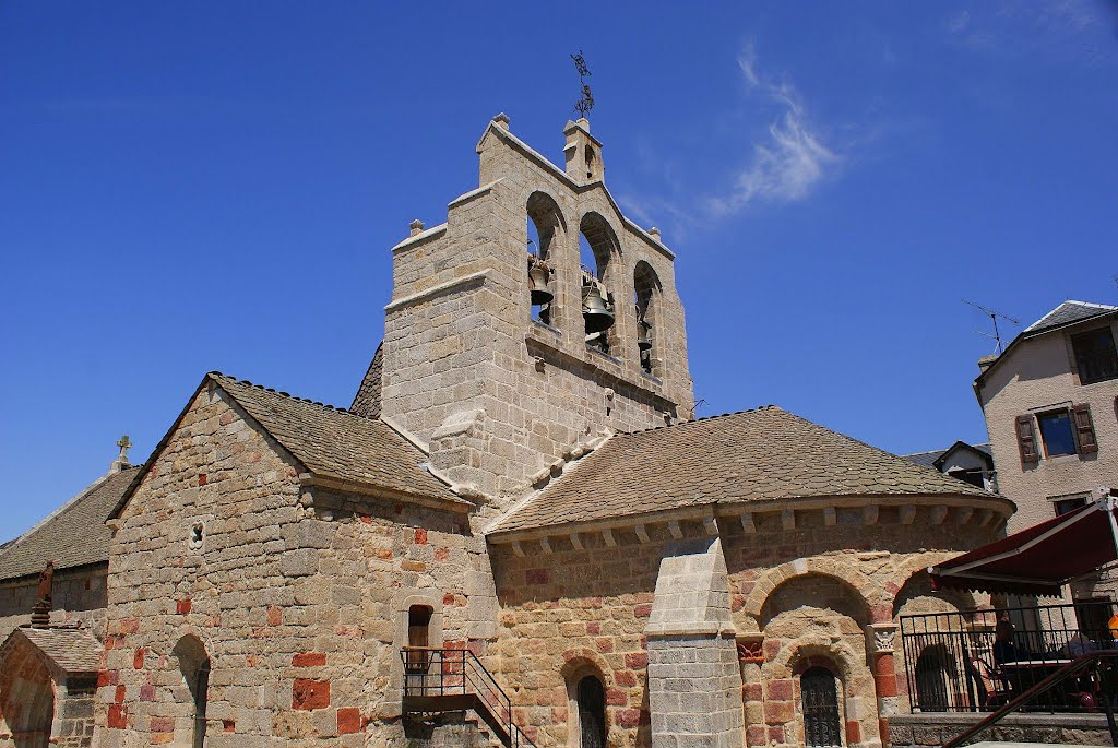 Eglise St Alban XIe siècle (1) by J Ph. HEBRARD