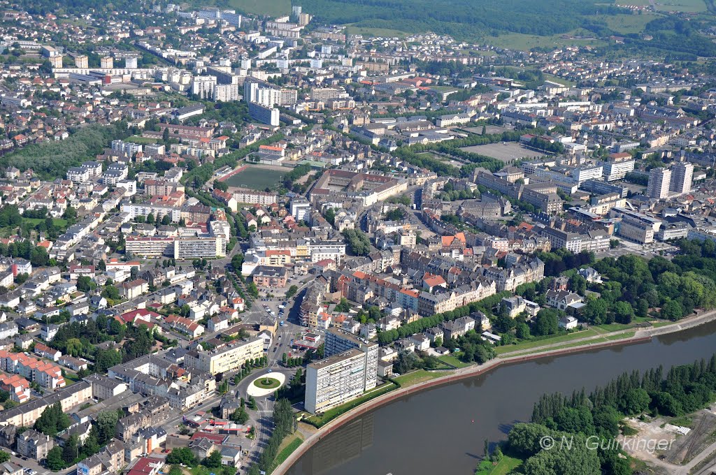 Thionville - Rond-Point Merlin (vue aérienne) by N. Guirkinger