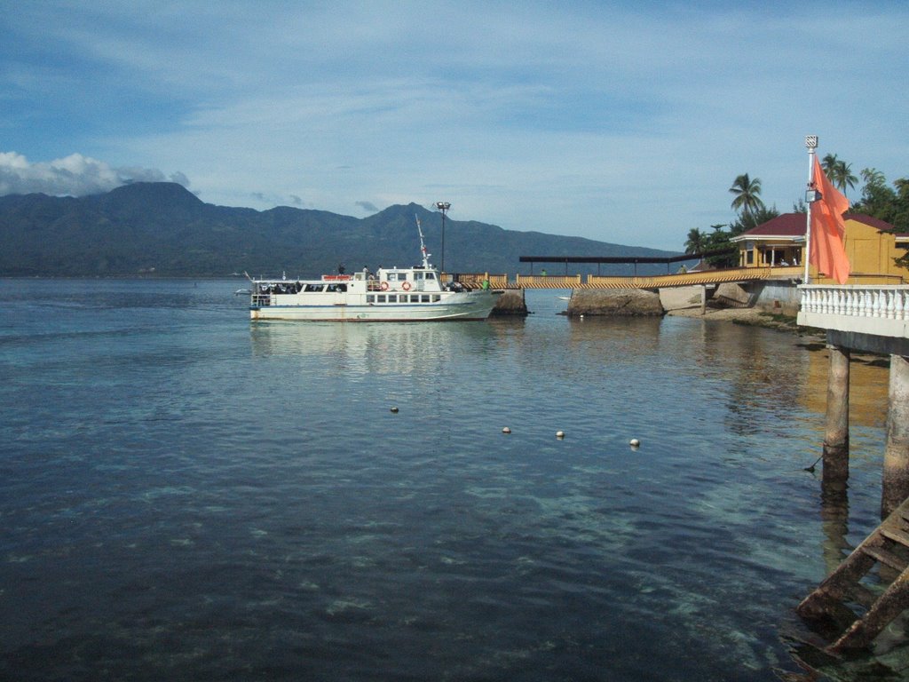 Santander Port Area by traveler101