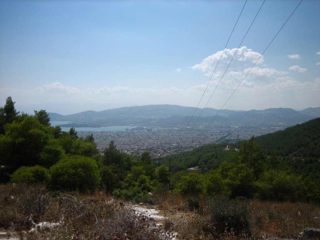 Leaving Volos for Makrinitsa by s.groenewege