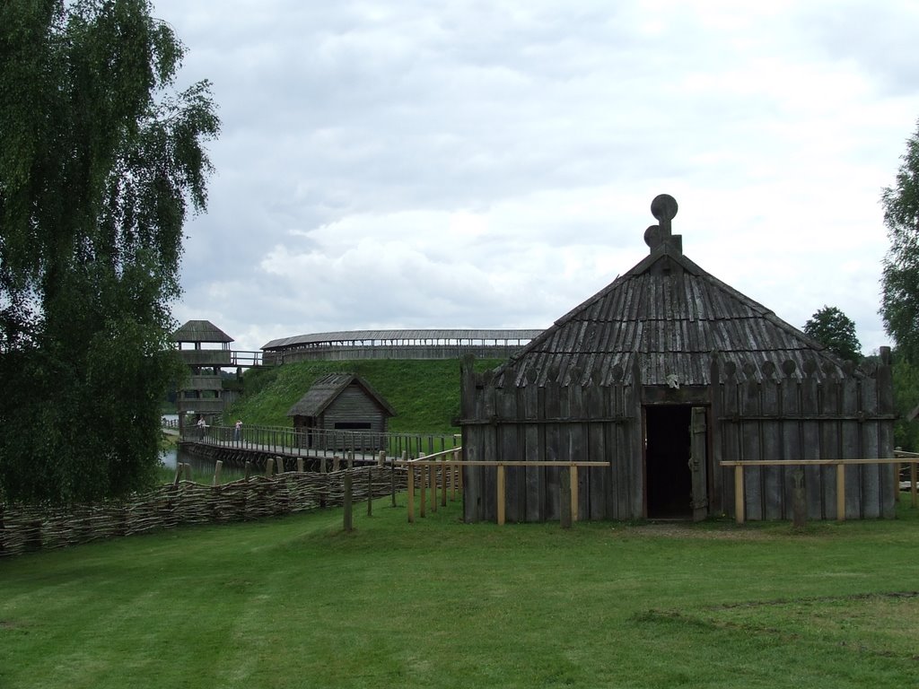 Tempelburg Gross Raden by onkeljuerschen