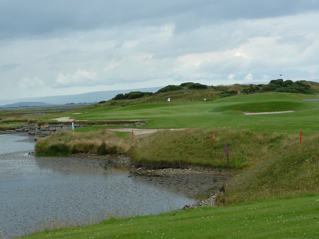 Galway Bay Golf by LX Golf Traveler