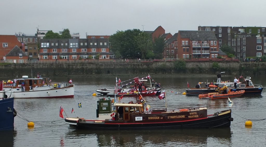 The White Heather Marylebone H122 Dunkirk Little Ships by IsabellaJ