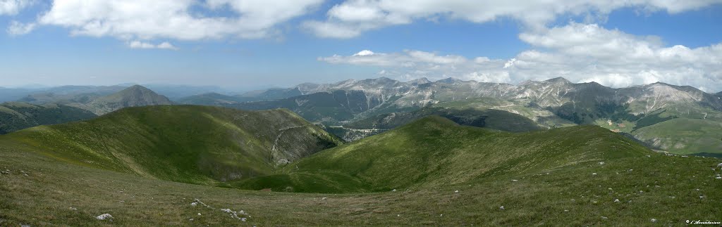 Panorama dal monte Lieto by L'Avventuriero