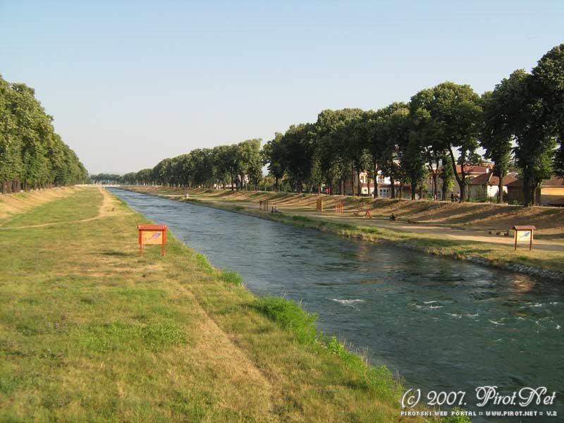 City Center, Pirot, Serbia by cile