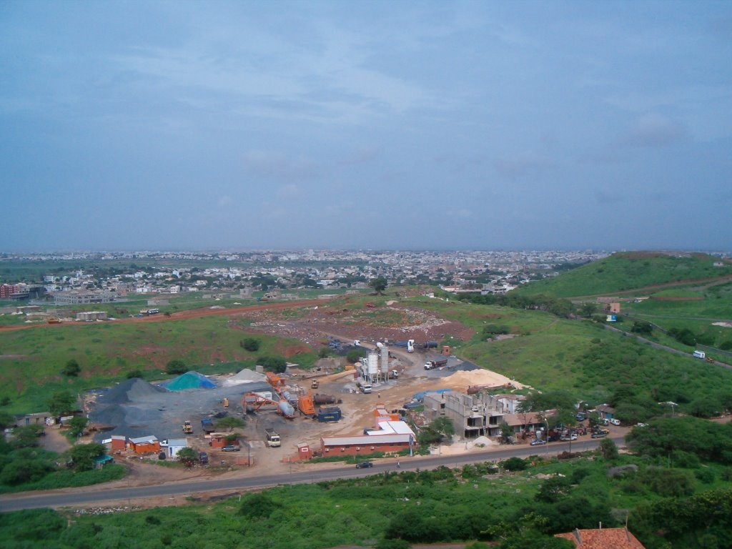 Dakar, Sénégal, Station d'enrobage Eiffage des Mamelles (2007) by Miriantir