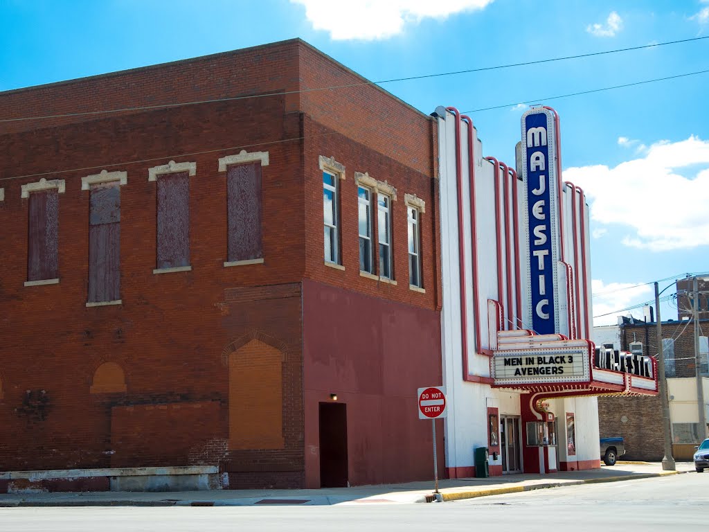 Majestic Theater by D200DX