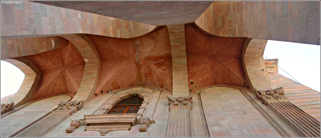 Templo de la Asunción, Dolores Hidalgo by travelerosmx