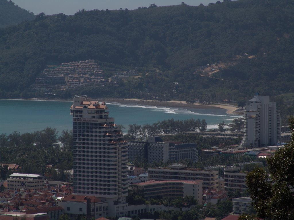 Patong Beach east side by Wieland Kleinert