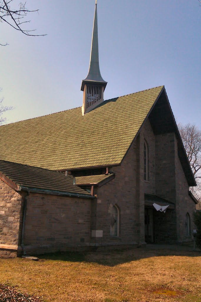 Reformed Church of the Ascension, Jeffersonville PA by Joe Zlomek