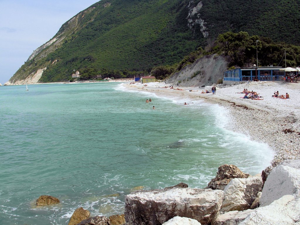 Spiaggia di Portonovo by Rino Pazzaglia