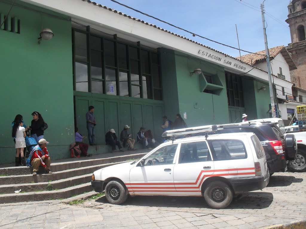 Estação Ferroviária de São Pedro by jaironunes