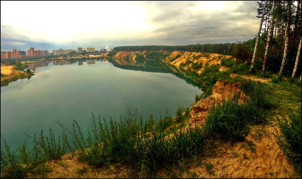 The view from precipice of the lake by Arkadiy_