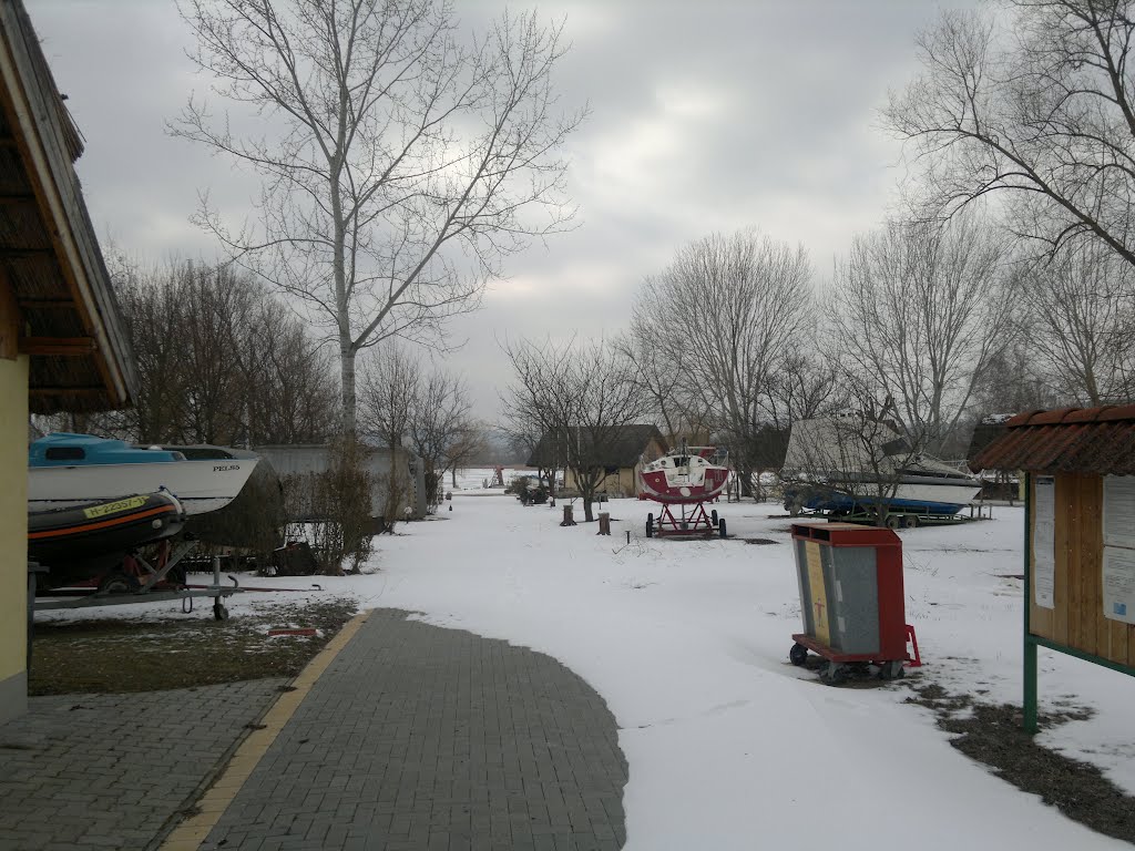 Balatonfűzfő, a kedvenc kempingünk télen by kt1.hu