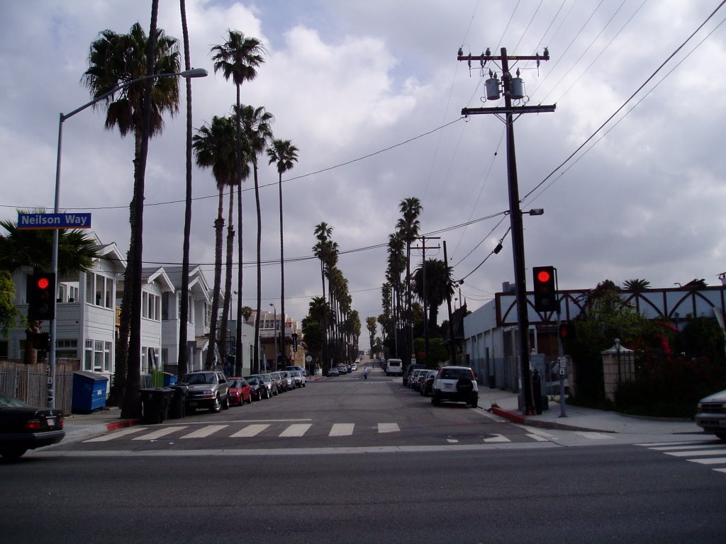 Bay Street - Santa Monica by Ragna Berg