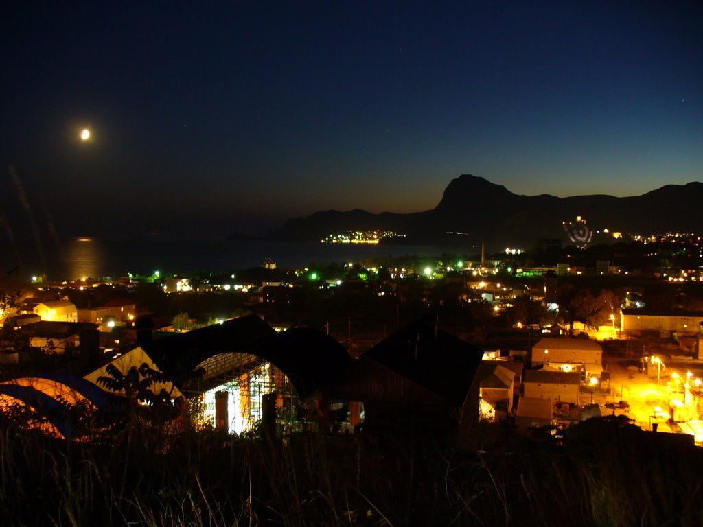 Sudak at night by Alexander Borodulin