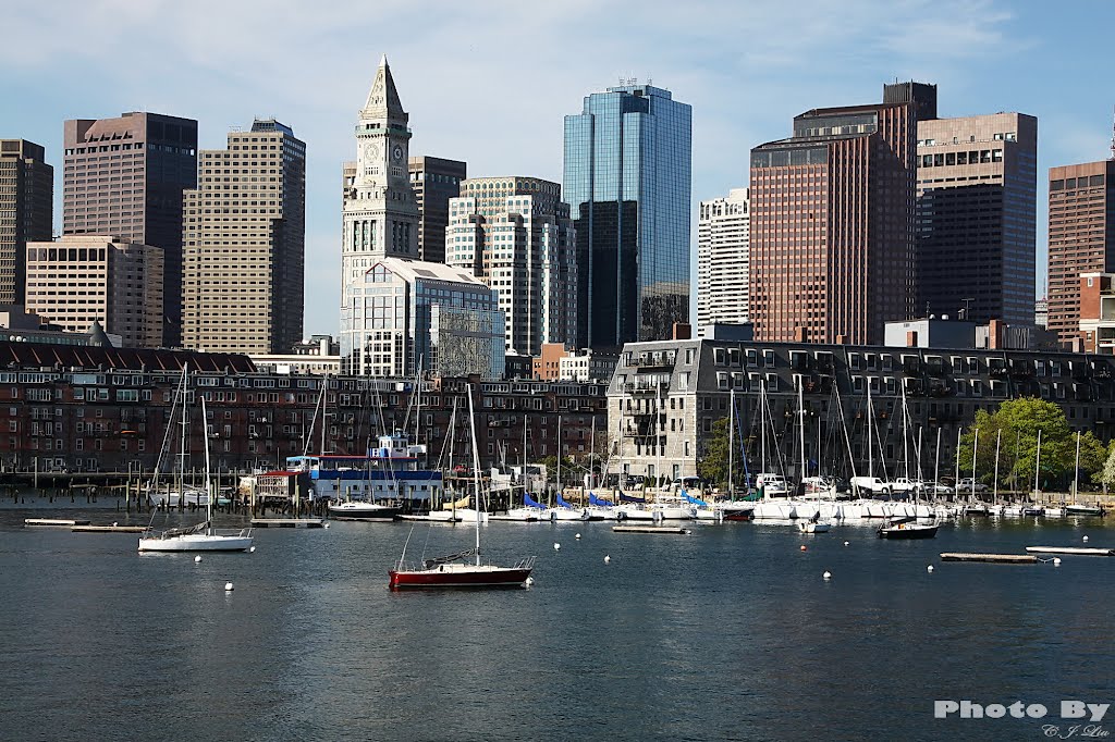 A Marina At The Boston Harbor by cjliu