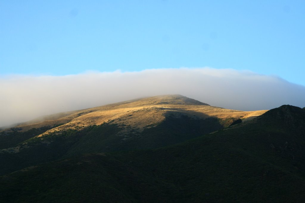 Cloudy summit by The Kamikaze Hummingbird