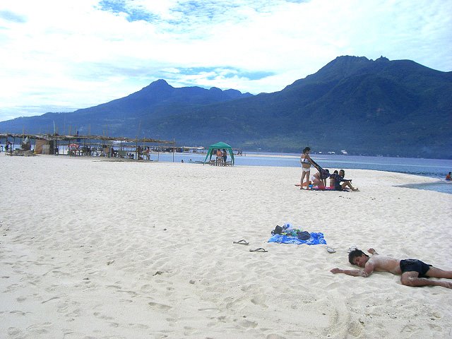 White island fine sands by brynht