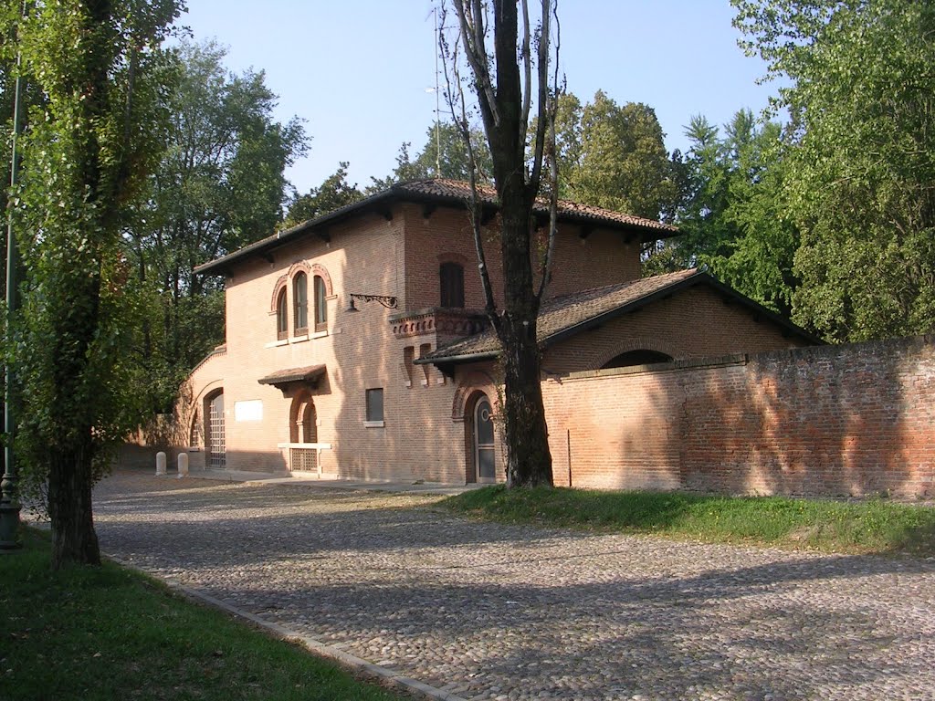 Ferrara, Corso Ercole I d'Este by Aldo Ferretto