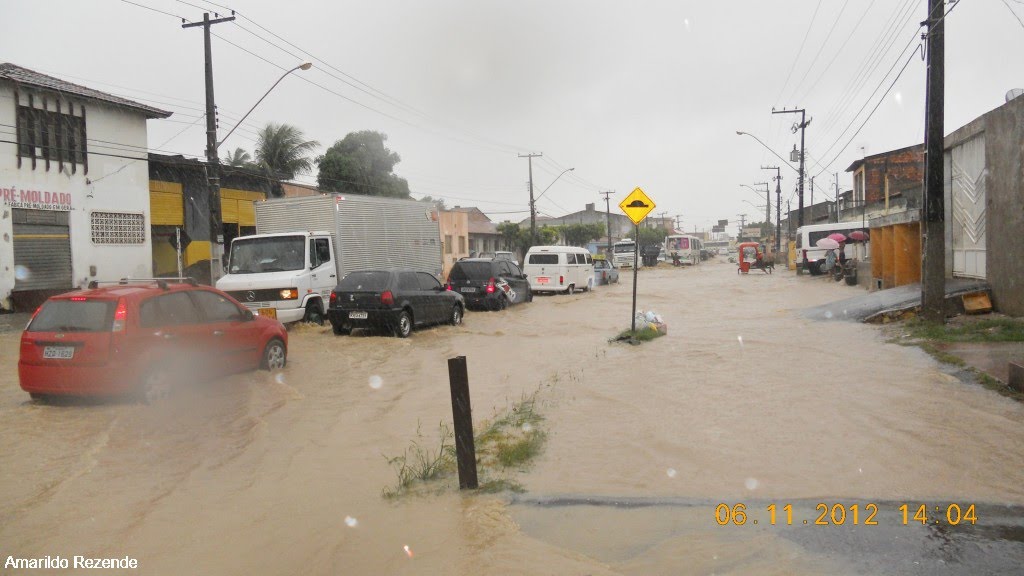 Aracaju-Sergipe-Avenida Euclides Figueiredo alagada by Amarildo Rezende