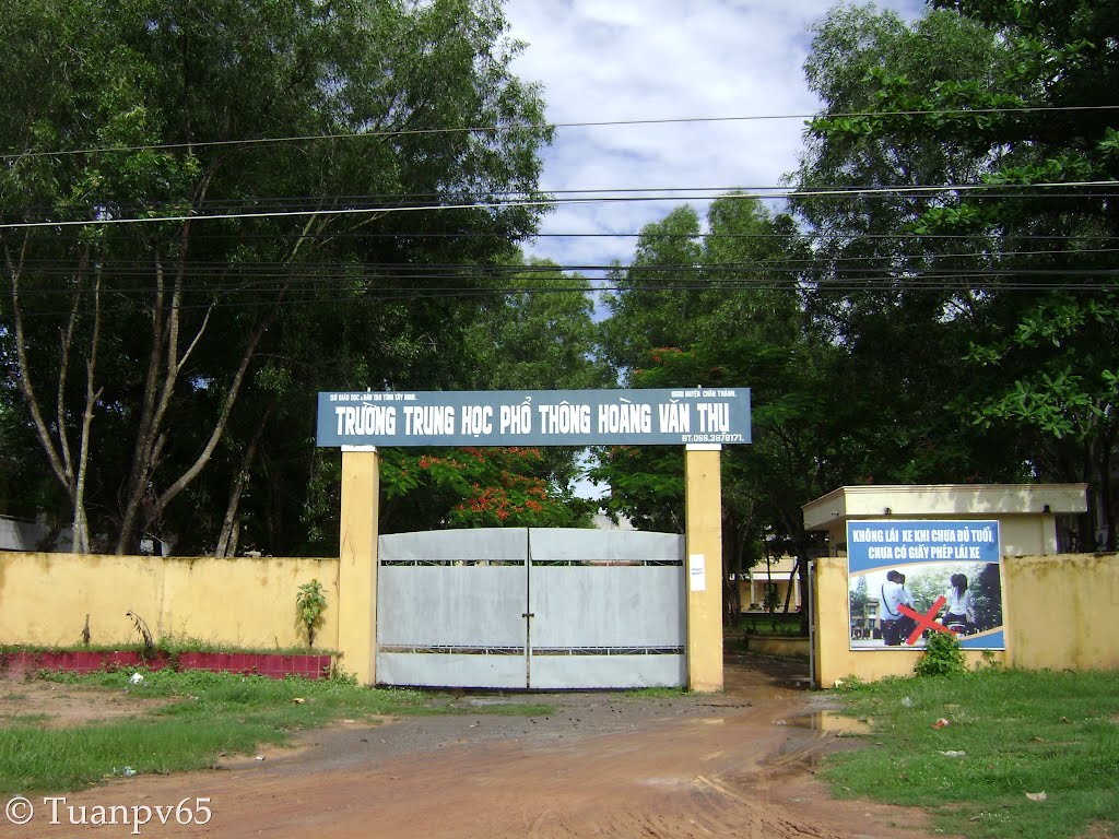 Trường THPT Hoàng Văn Thụ - Châu Thành, Tây Ninh by tuanpv65