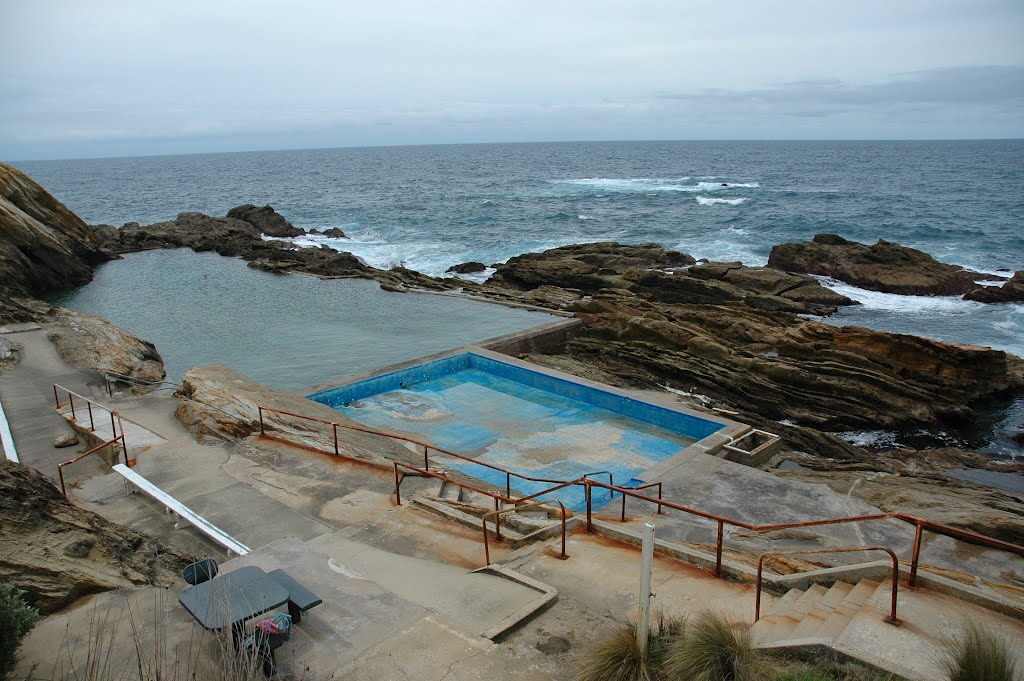 Blue Pool - Bermagui by Dave_Bris