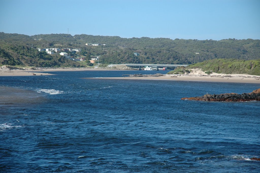 Arthur River mouth by Dave_Bris