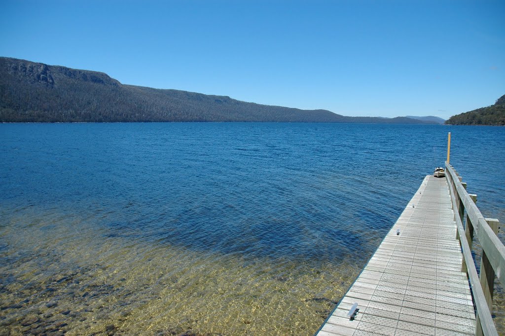 Echo Point Jetty - Lake Saint Clair by Dave_Bris