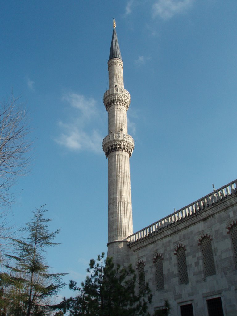 One minaret of the Blue Mosque by spleen