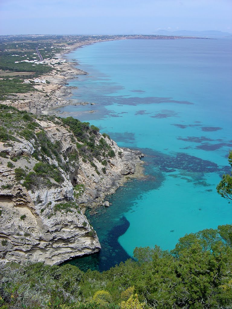 La costa de gregal de l'illa de Formentera. Pitiüses. Cat. by Joan A. Parés