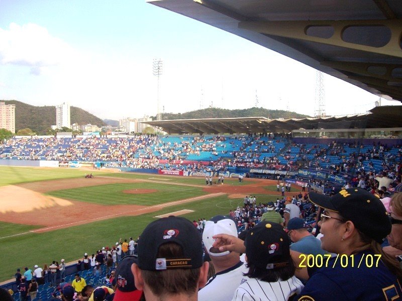 Estadio José Pérez Colmenares by MDMF