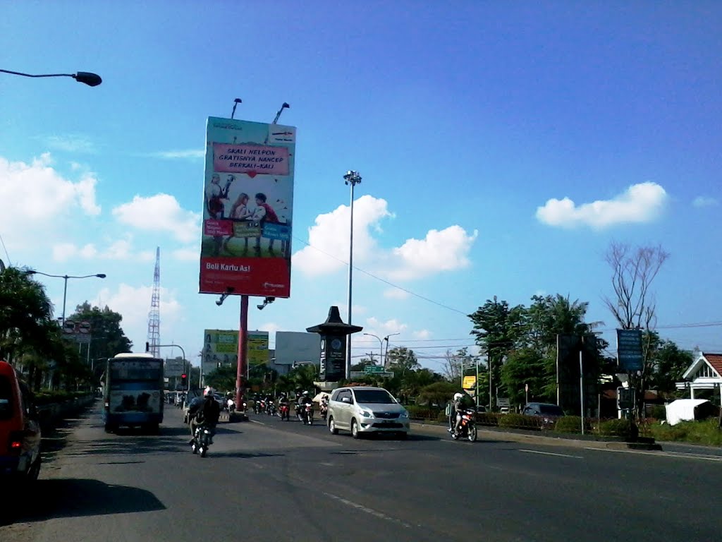 Depan ADA Setiabudi (masuk TOL) by Roni Firmansyah